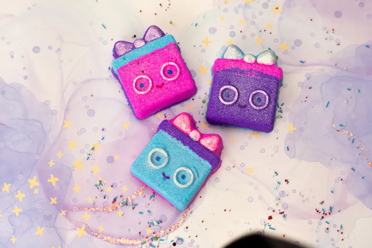 Birthday Present Bath Bomb